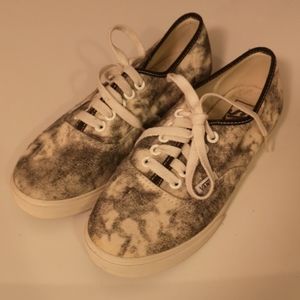 Vans canvas black and white shoes